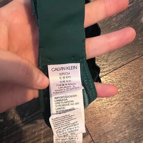 NWOT velvet Calvin Klein bralette - Picture 5 of 5